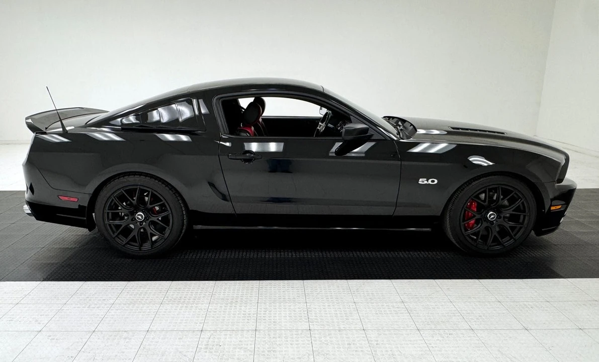 2014 Ford S197 Mustang - Image 6 of 21