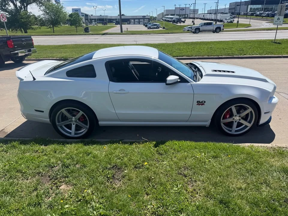 2014 Ford S197 Mustang GT - Image 6 of 16
