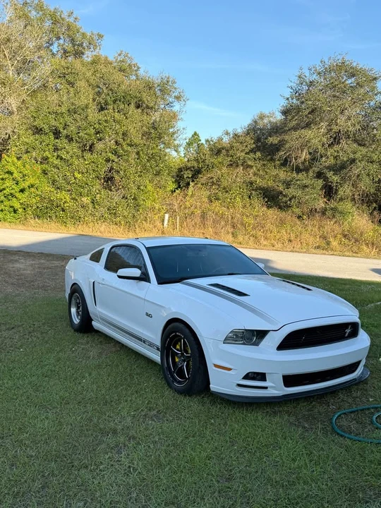 2014 Ford S197 Mustang GT - Image 4 of 8