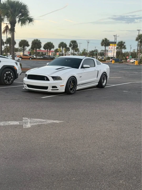 2014 Ford S197 Mustang GT - Image 3 of 8