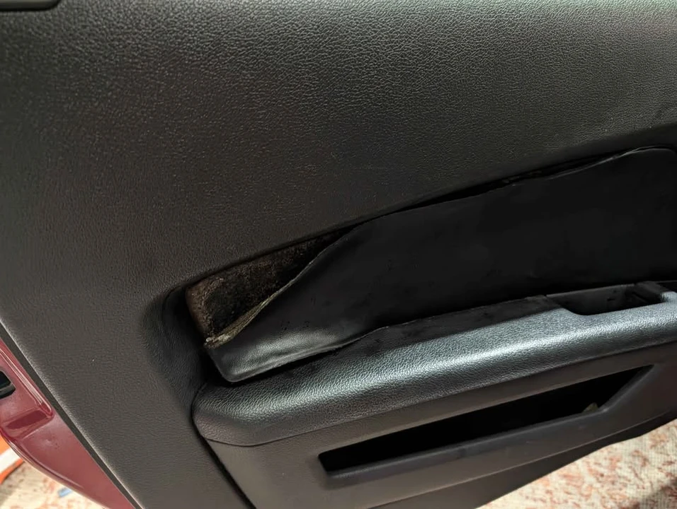 2014 Ford S197 Mustang GT - Image 7 of 17