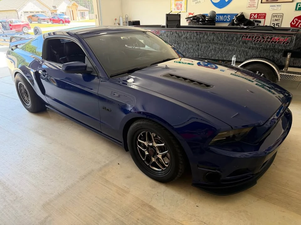 2014 Ford S197 Mustang GT - Image 2 of 13