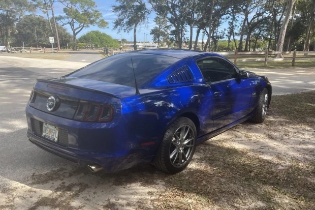 2014 Ford S197 Mustang - Image 2 of 7