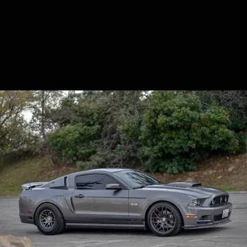 2014 Ford Mustang GT Deluxe Coupe 2D