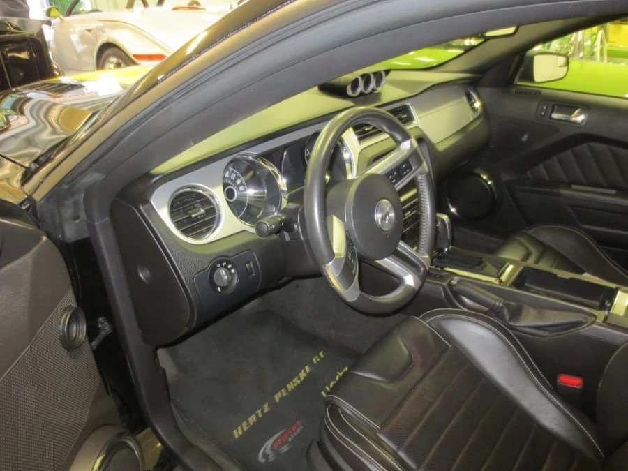 2014 Ford S197 Mustang - Image 2 of 8