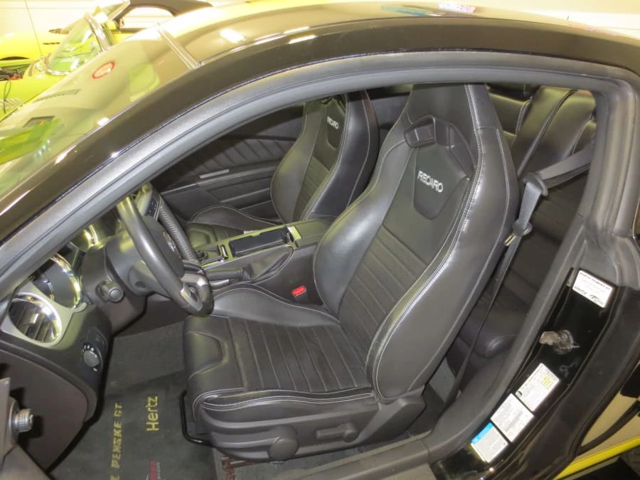 2014 Ford S197 Mustang - Image 6 of 8