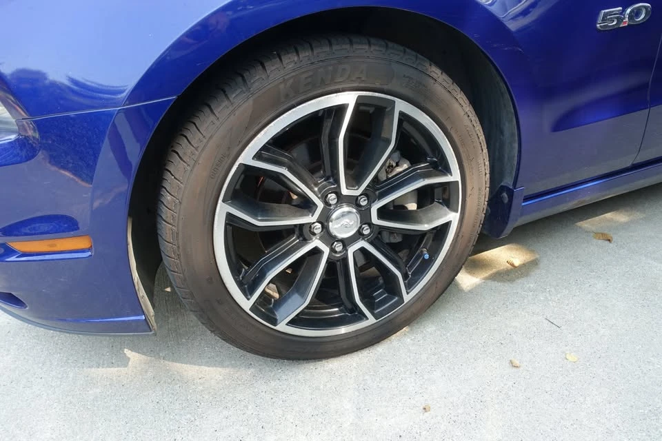 2014 Ford S197 Mustang GT - Image 13 of 19