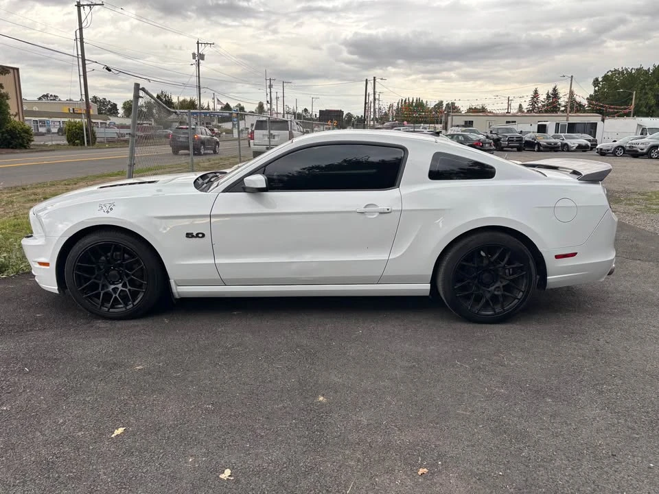 2014 Ford S197 Mustang GT - Image 5 of 8