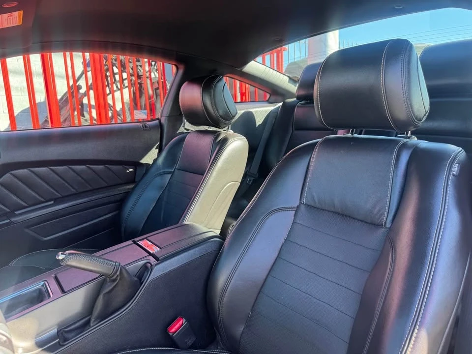 2014 Ford S197 Mustang - Image 3 of 5