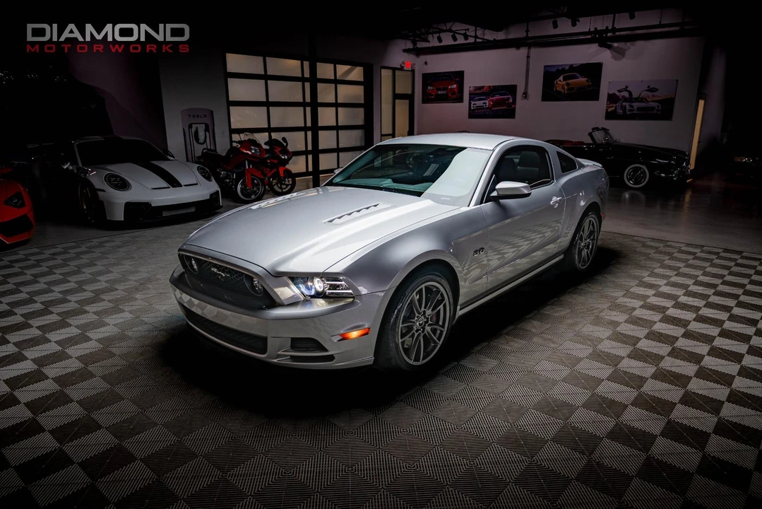 2014 Ford S197 Mustang - Image 4 of 12