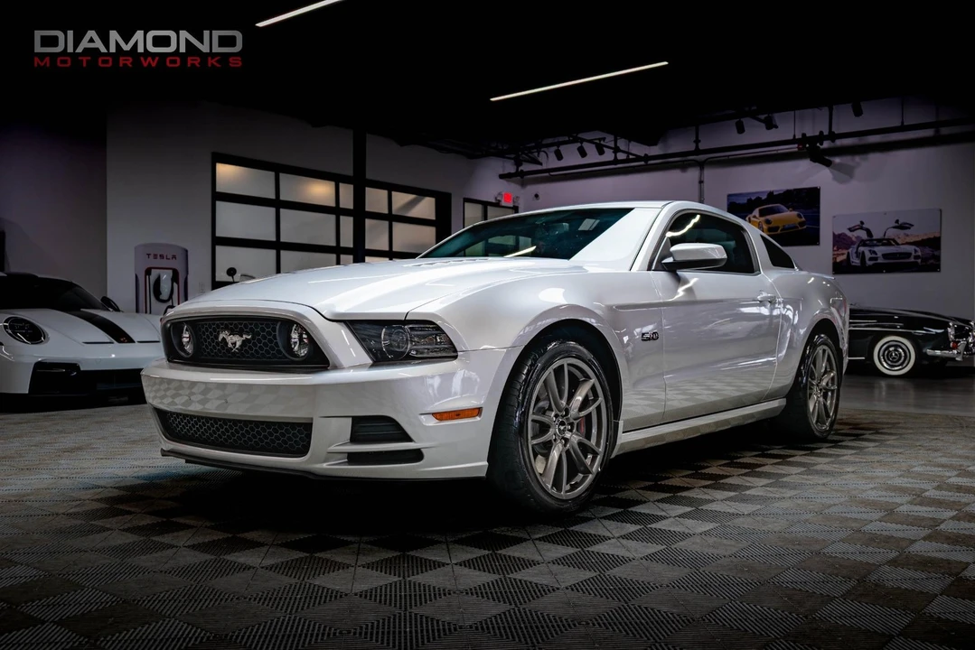 2014 Ford S197 Mustang - Image 10 of 12