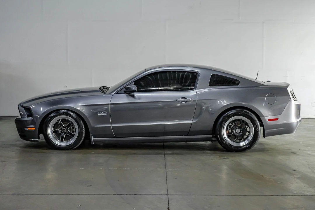 2014 Ford S197 Mustang GT - Image 16 of 31