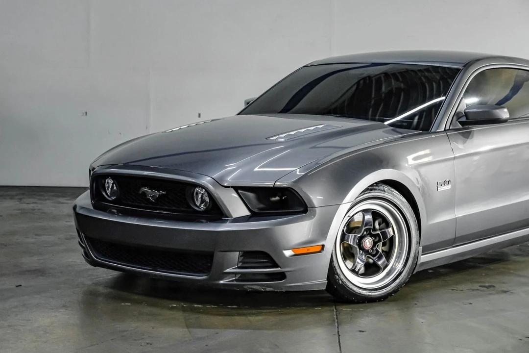 2014 Ford S197 Mustang GT - Image 8 of 31