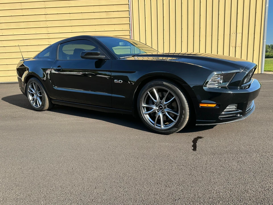 2014 Ford S197 Mustang - Image 21 of 31