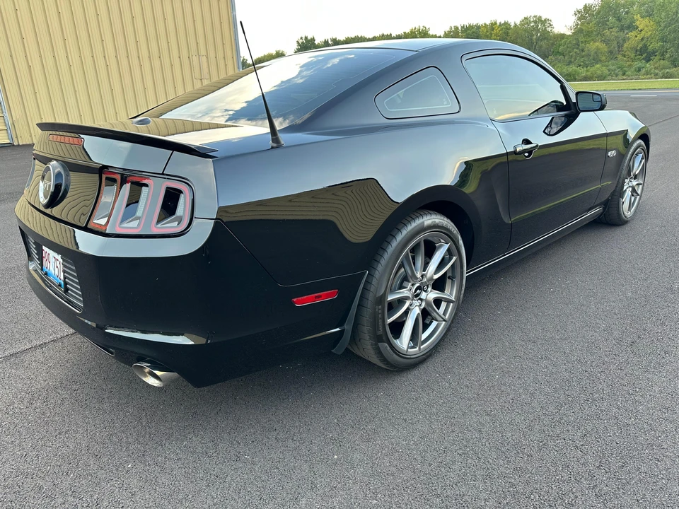 2014 Ford S197 Mustang - Image 18 of 31