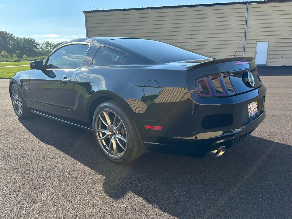 2014 Ford S197 Mustang - Image 14 of 31