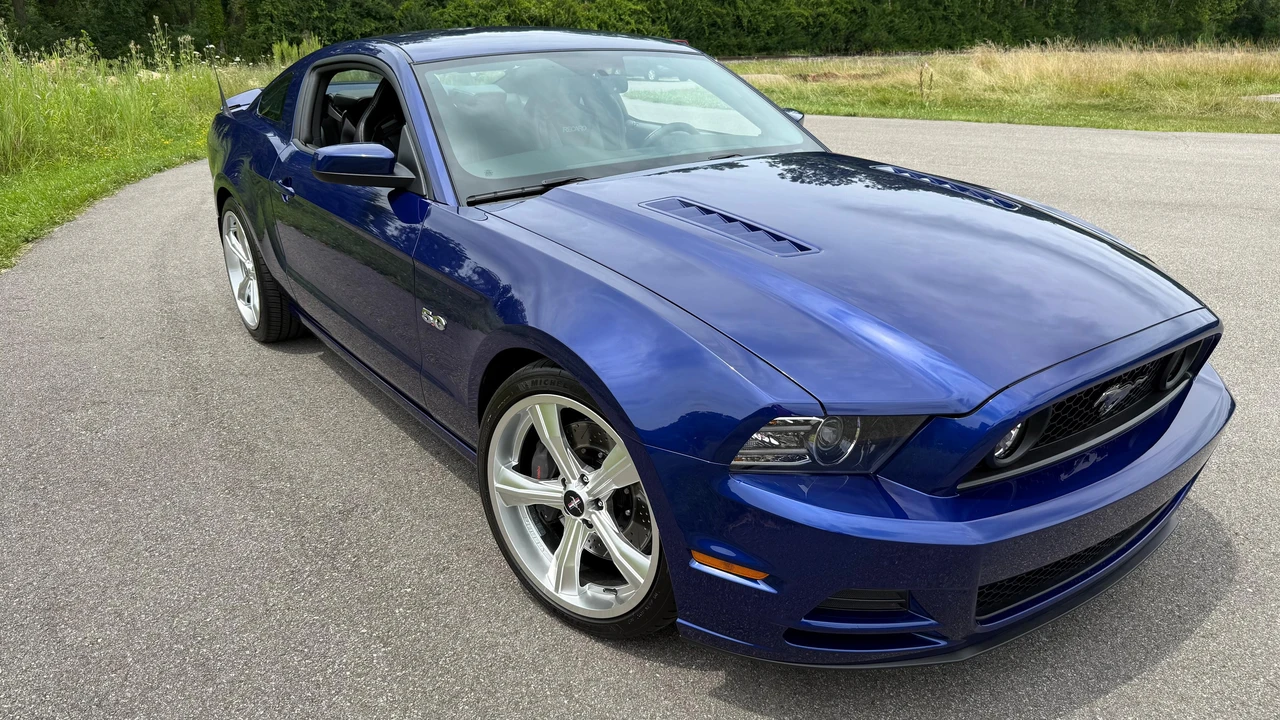 2014 Ford S197 Mustang GT - Image 22 of 31