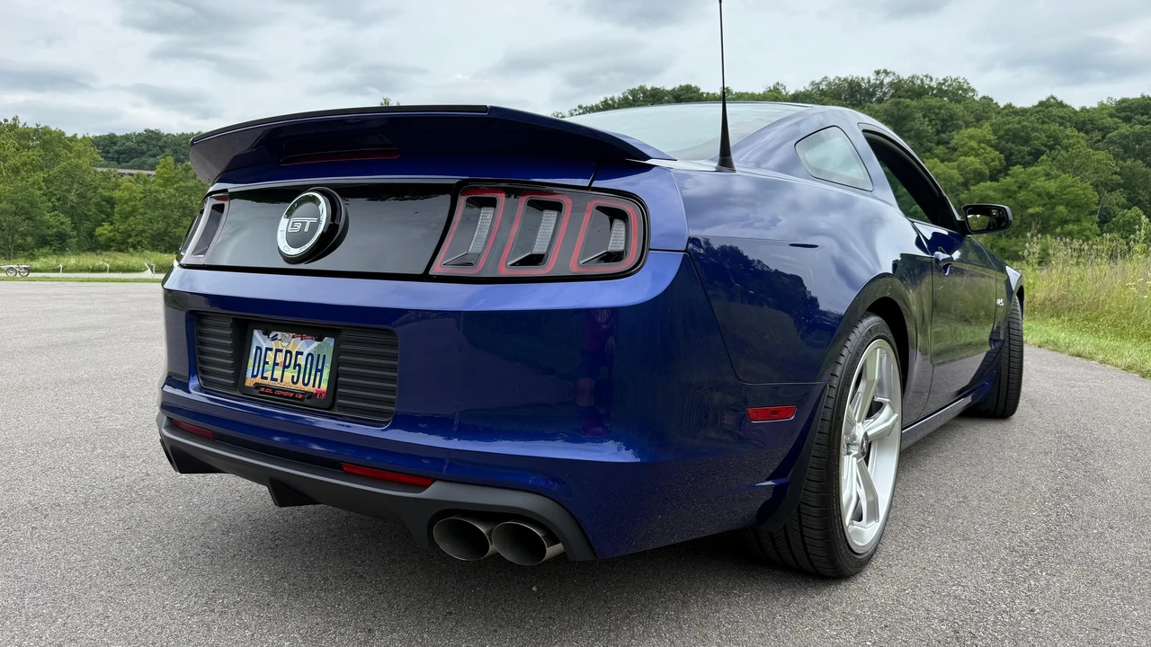 2014 Ford S197 Mustang GT - Image 19 of 31