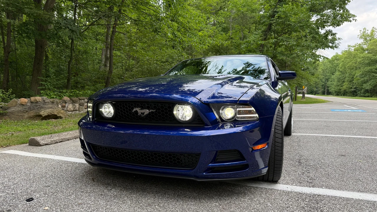 2014 Ford S197 Mustang GT - Image 8 of 31