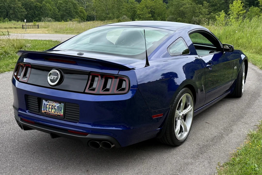 2014 Ford S197 Mustang GT - Image 4 of 31