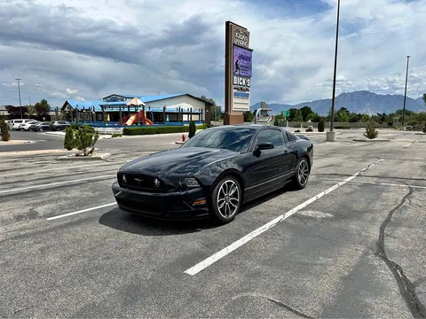 2014 Ford Mustang GT Premium Coupe 2D