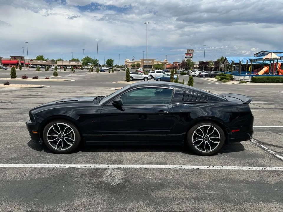 2014 Ford S197 Mustang GT - Image 8 of 15
