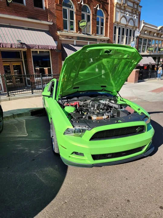 2014 Ford S197 Mustang GT - Image 6 of 10