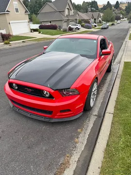 2014 Ford Mustang GT Premium Coupe 2D