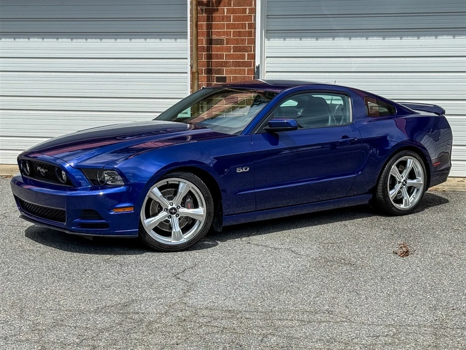 2014 Ford S197 Mustang GT - Image 7 of 31