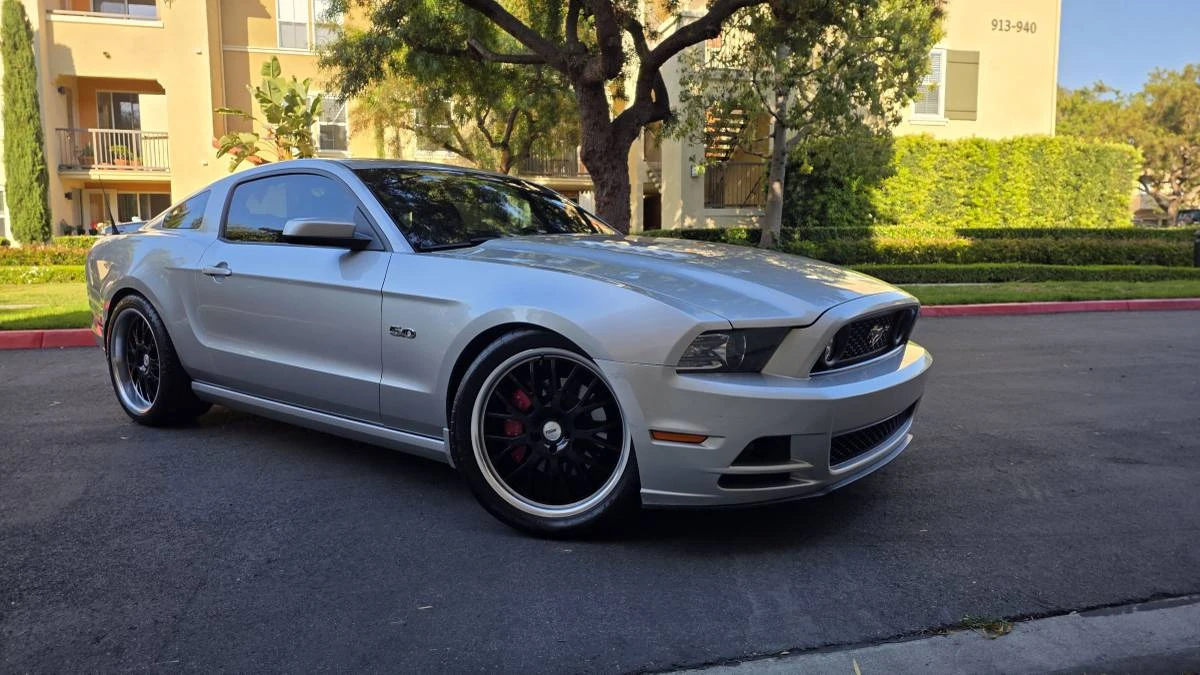 2014 Ford S197 Mustang GT - Image 8 of 24