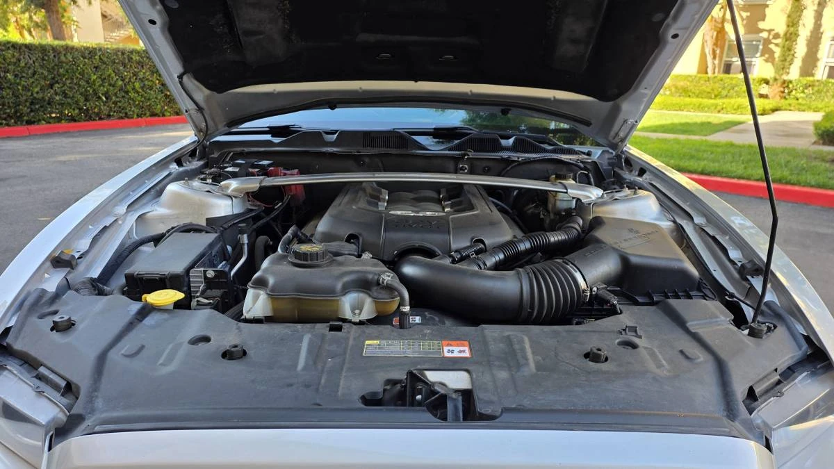 2014 Ford S197 Mustang GT - Image 17 of 24