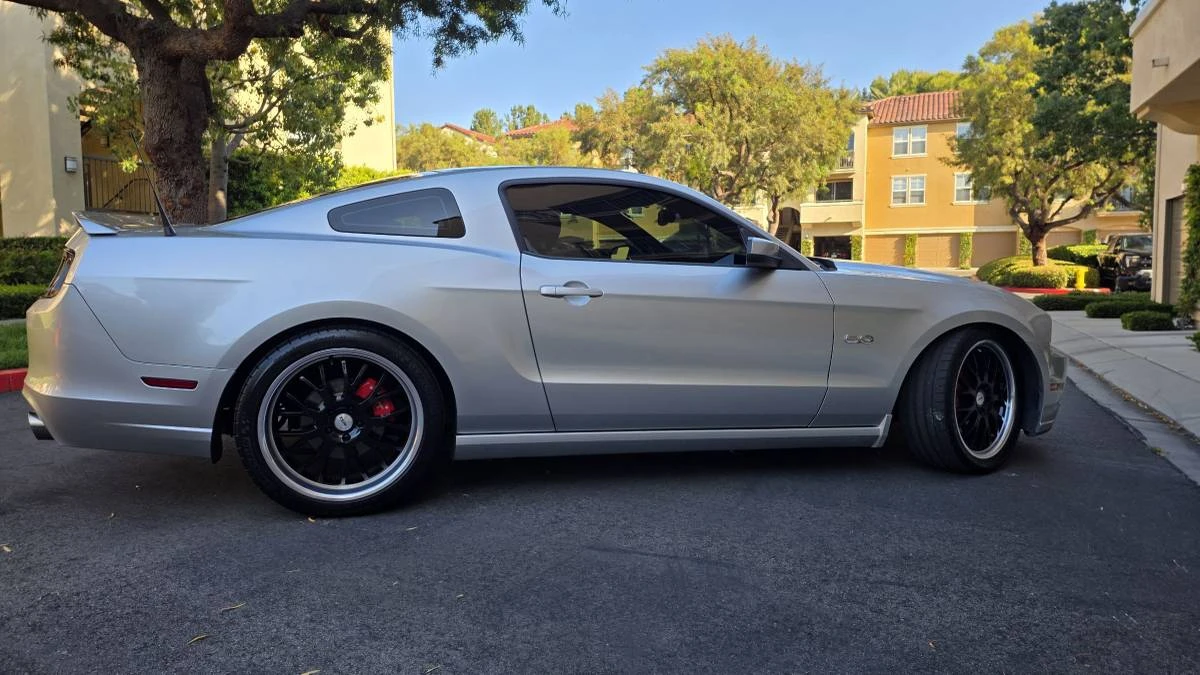2014 Ford S197 Mustang GT - Image 7 of 24