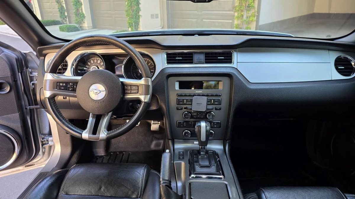 2014 Ford S197 Mustang GT - Image 12 of 24
