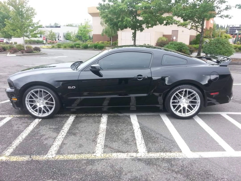 2014 Ford S197 Mustang GT - Image 3 of 7