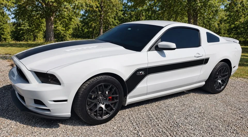 2014 Ford S197 Mustang GT - Image 2 of 14