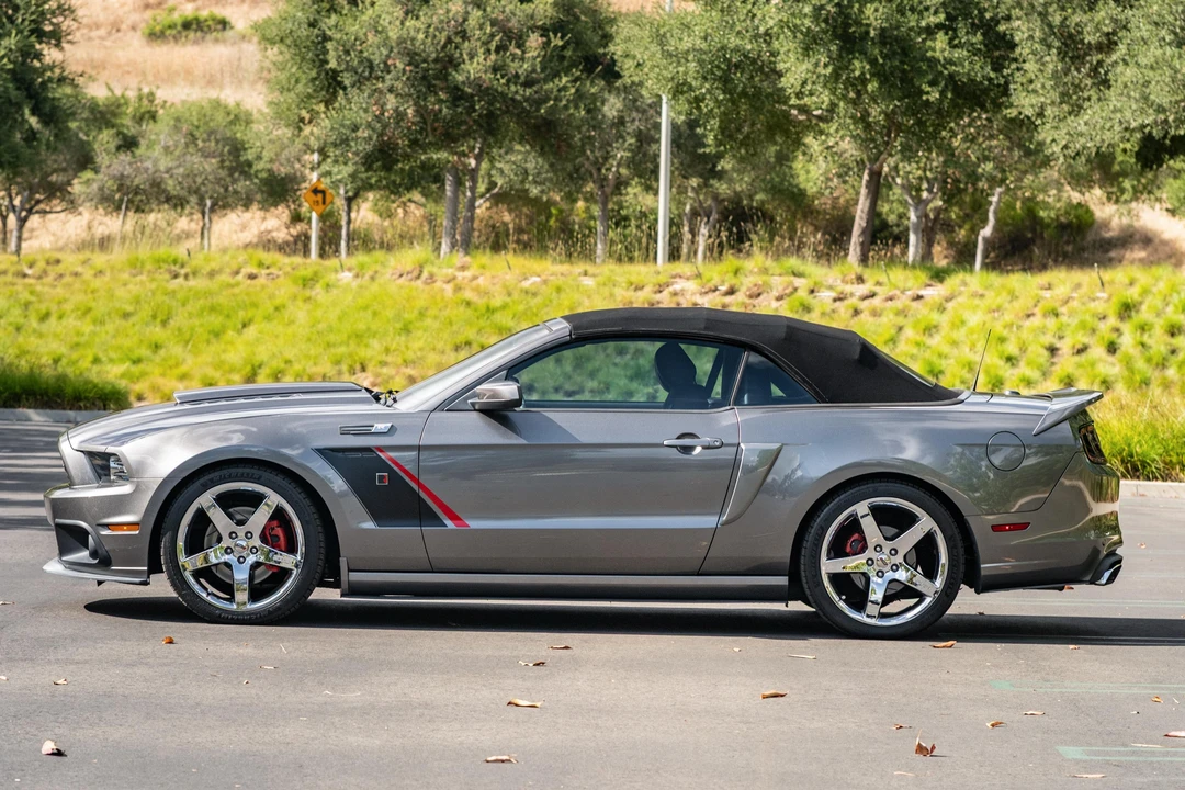 2014 Ford S197 Mustang GT - Image 13 of 31