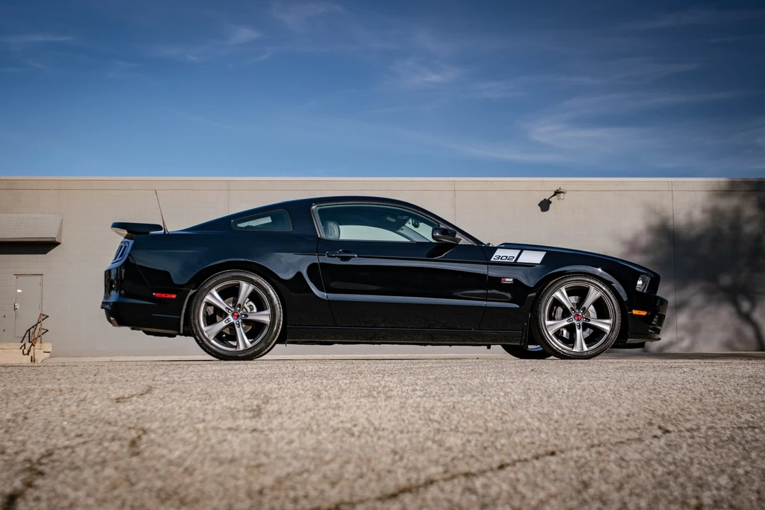 2014 Ford S197 Mustang - Image 16 of 21