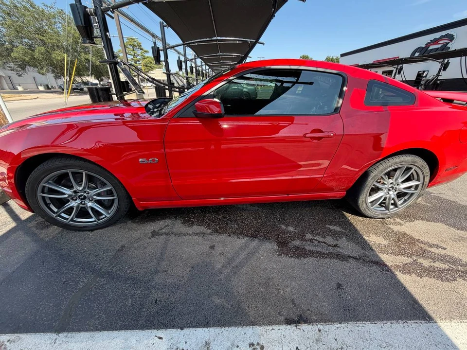 2014 Ford S197 Mustang GT - Image 2 of 21