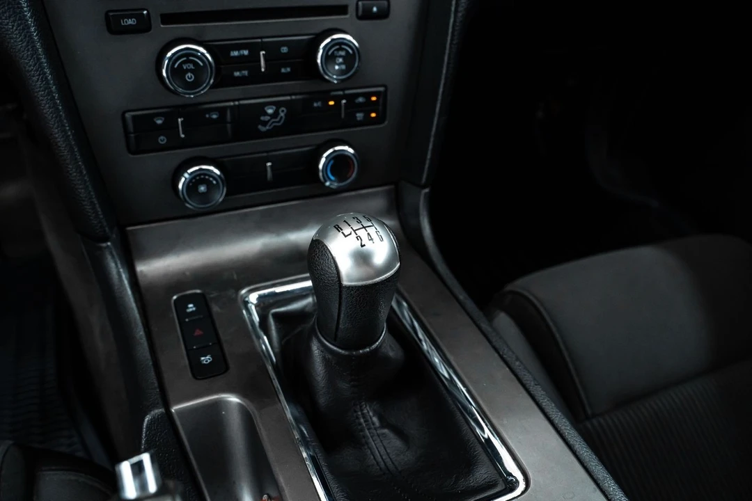 2014 Ford S197 Mustang GT - Image 26 of 31