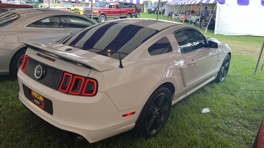 2014 Ford S197 Mustang - Image 2 of 8