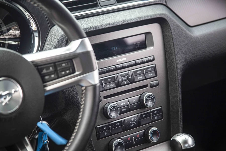 2014 Ford S197 Mustang - Image 13 of 18