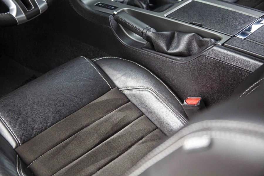 2014 Ford S197 Mustang - Image 15 of 18