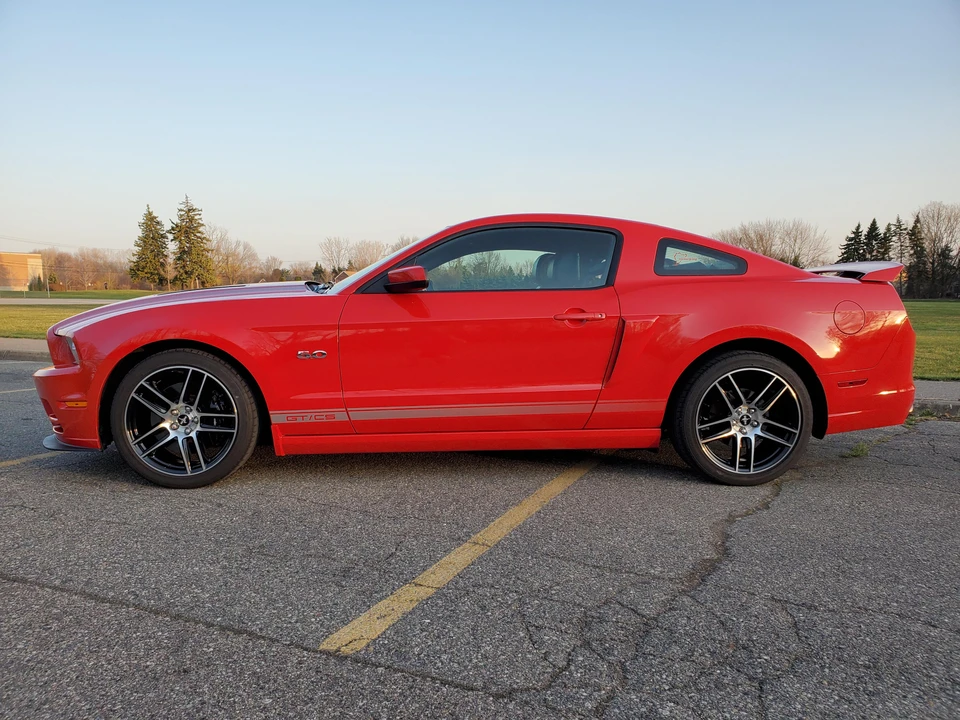 2014 Ford S197 Mustang - Image 12 of 31
