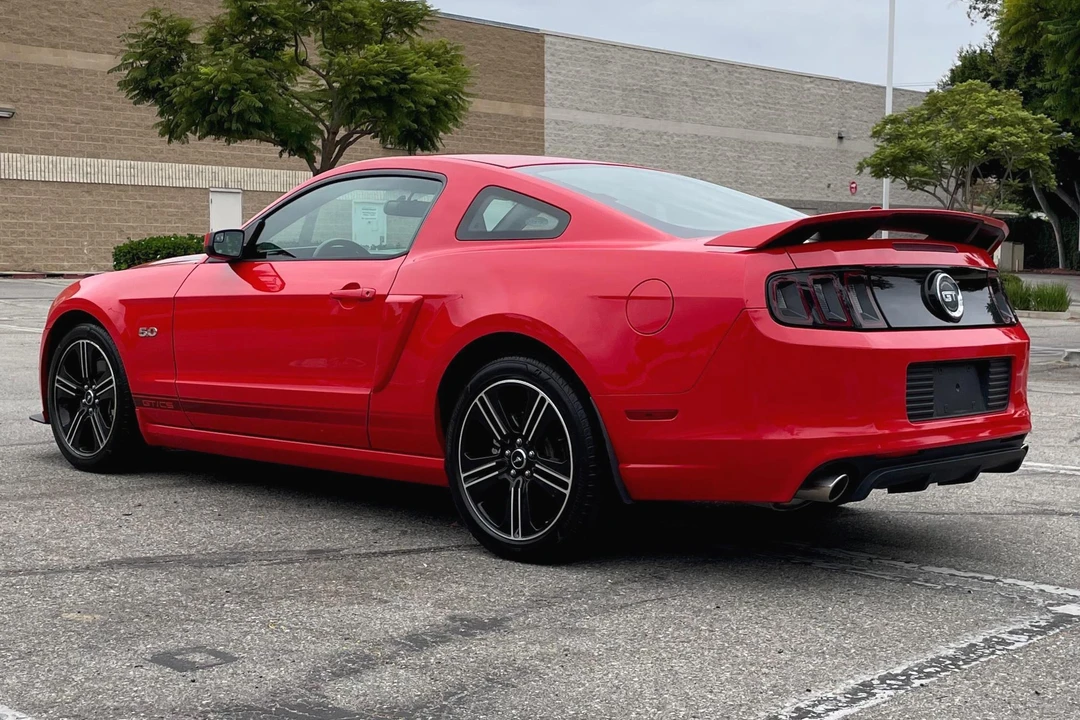 2014 Ford S197 Mustang - Image 4 of 31