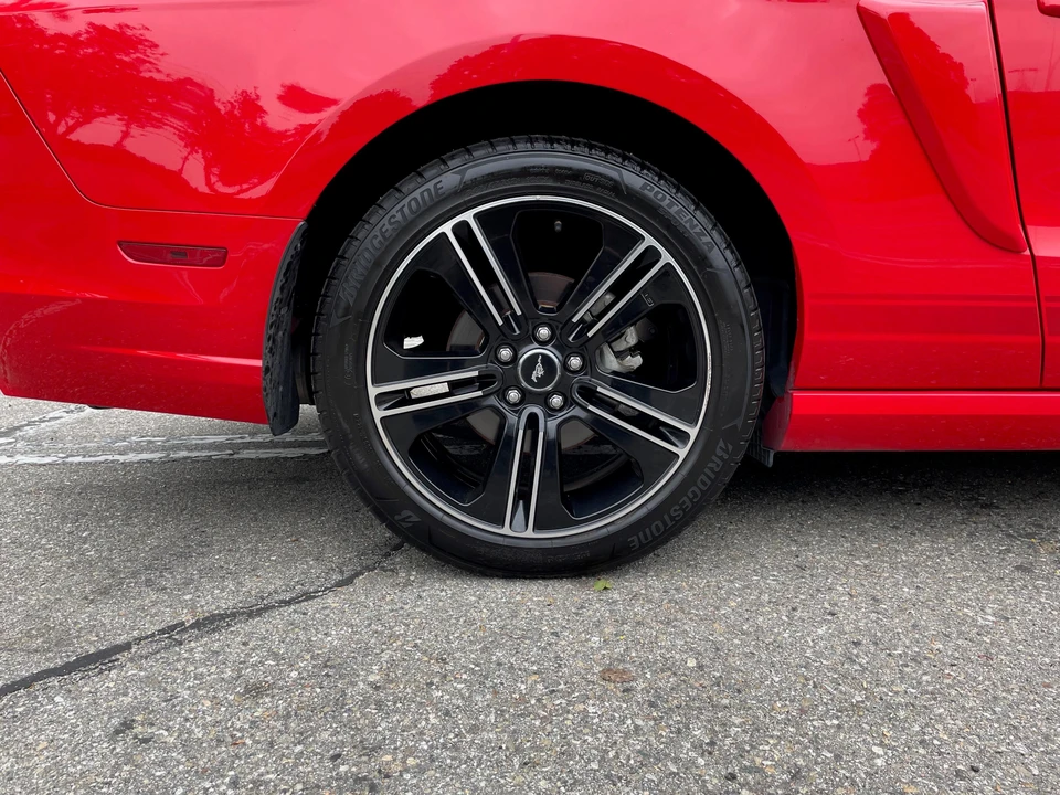 2014 Ford S197 Mustang - Image 27 of 31