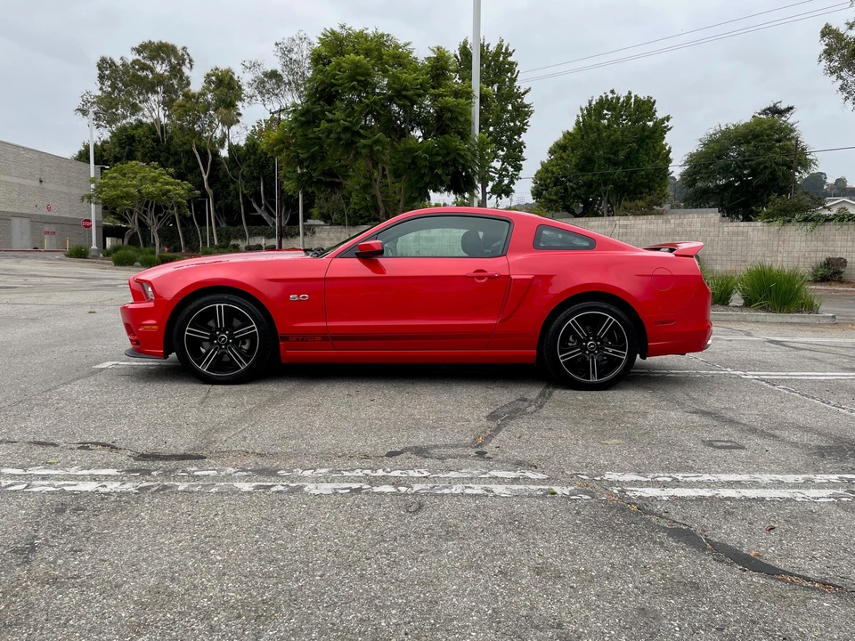 2014 Ford S197 Mustang - Image 6 of 31