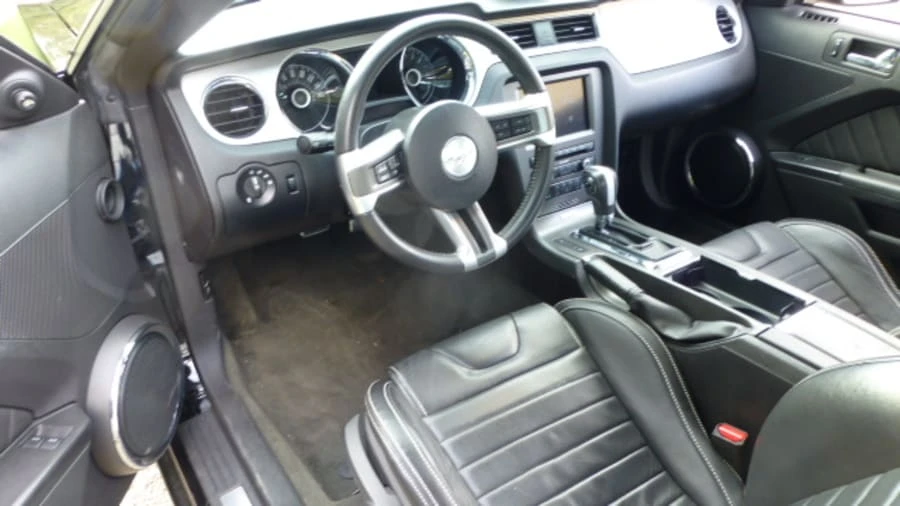 2014 Ford S197 Mustang - Image 4 of 10