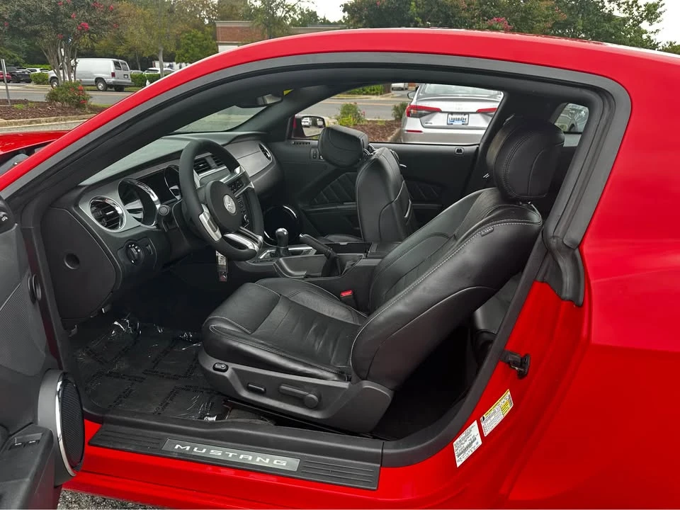 2014 Ford S197 Mustang - Image 6 of 9