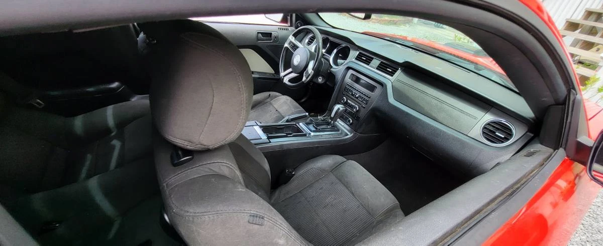 2014 Ford S197 Mustang - Image 2 of 24