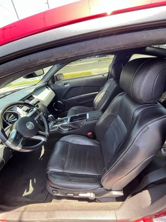 2014 Ford S197 Mustang - Image 7 of 14